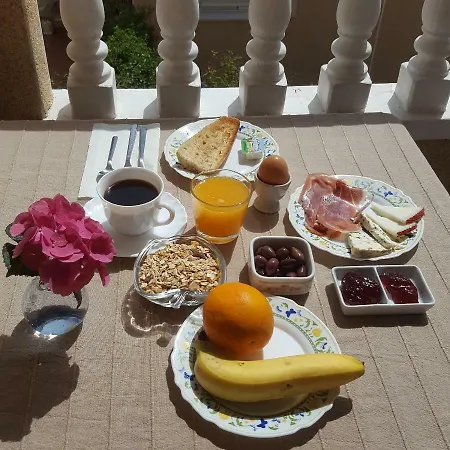 Bed+breakfast